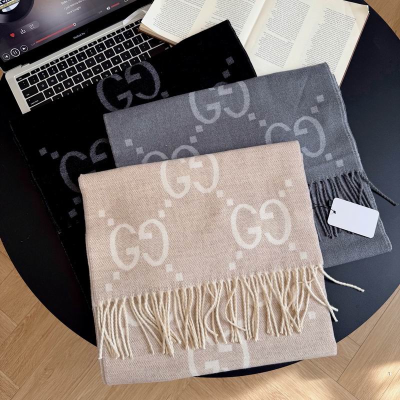Gucci Scarf 47X180cm E112821